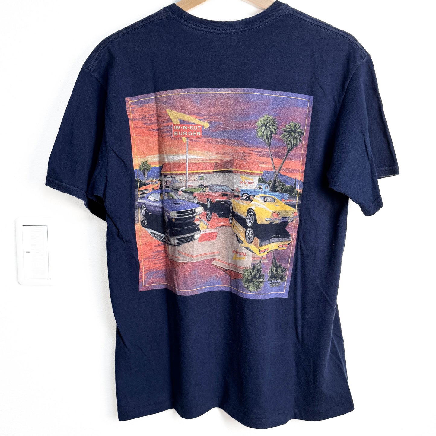 IN-N-OUT BURGER ネイビー カリフォルニア プリントTシャツ
