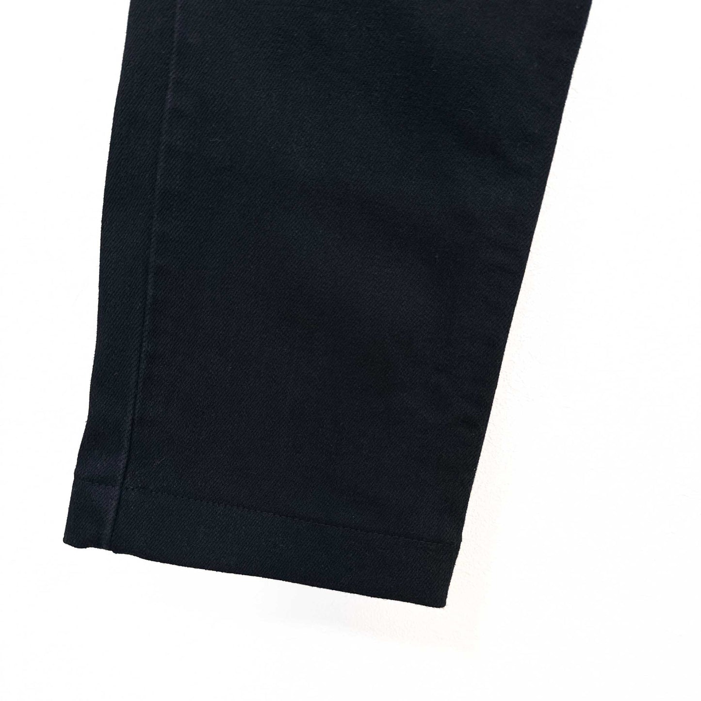 LEVI'S ブラックスキニー