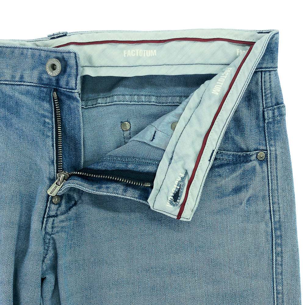 ファクトタム ストレート Made in JAPAN デニム