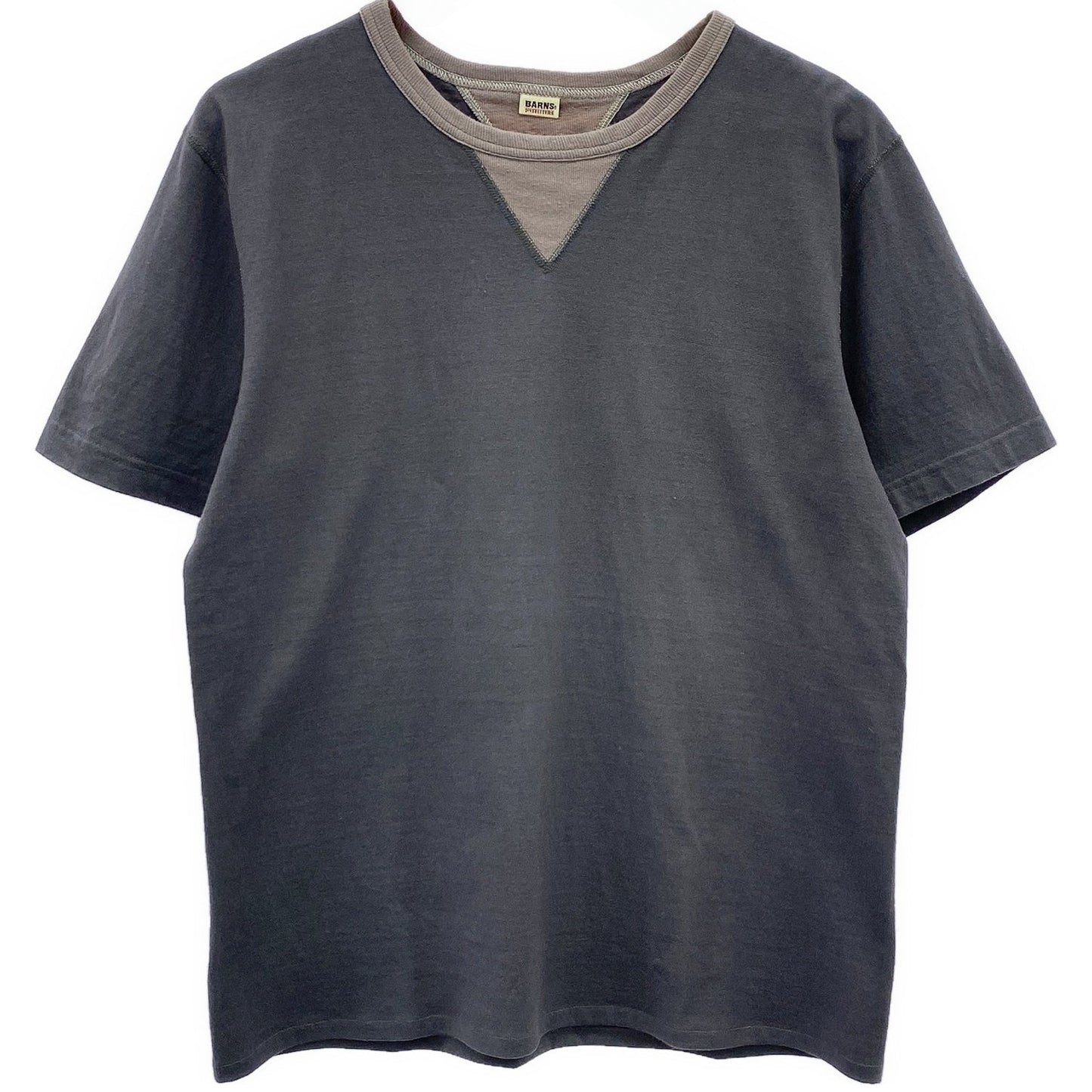 BARNS OUTFITTERS ガゼット付き MADE IN JAPAN クルーネックTシャツ