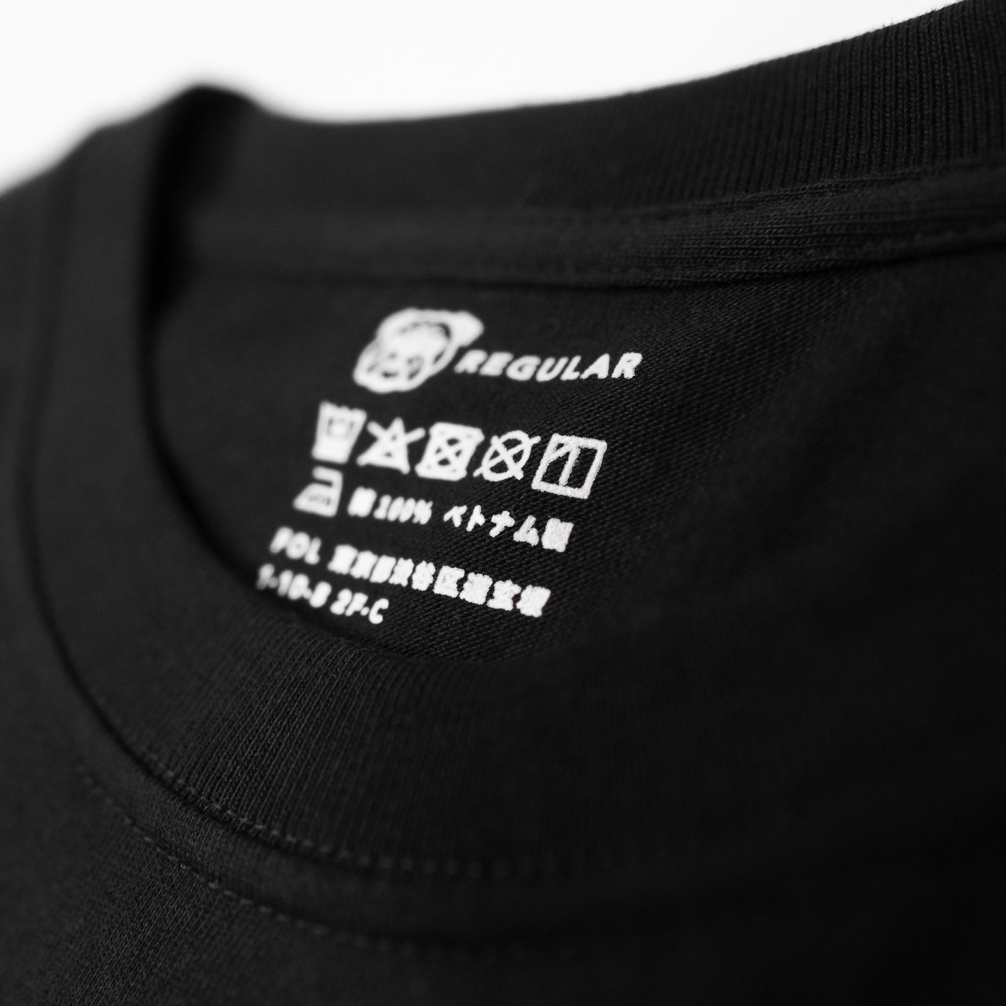 BULL ロンT：レギュラー 黒