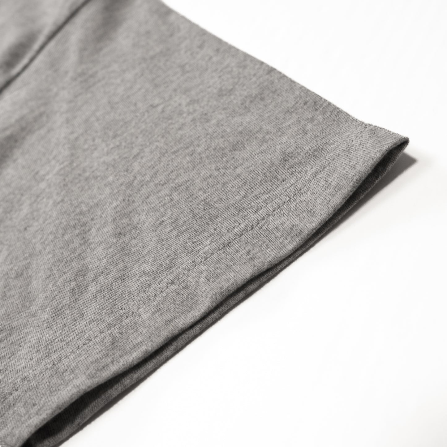 BULL Tシャツ：レギュラー / グレー
